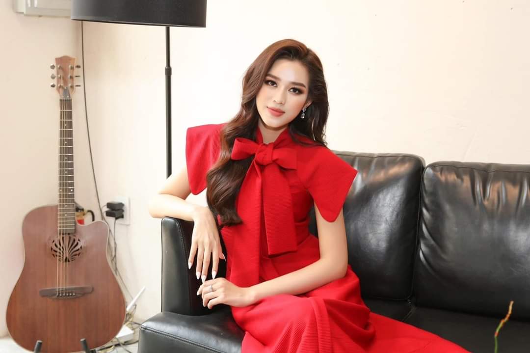 dam-xoe-vintage-tay-ngan-co-phoi-no