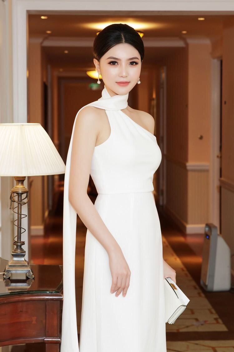 dam-da-hoi-kieu-lech-vai-choang-co