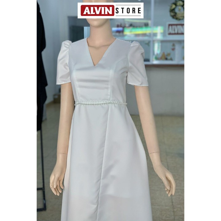 Đầm dạ hội kiểu xoè tay con cổ V eo đính ngọc