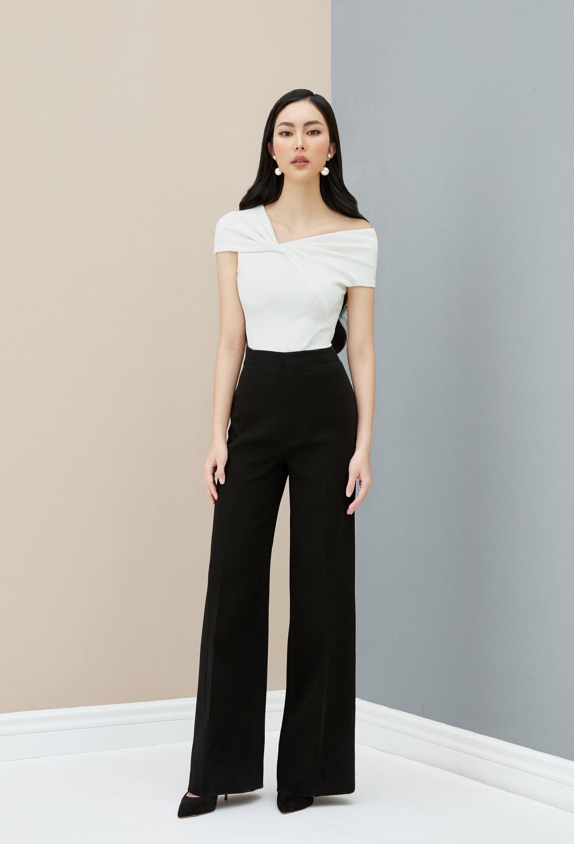 ao-quan-kieu-ao-lech-vai-quan-suong