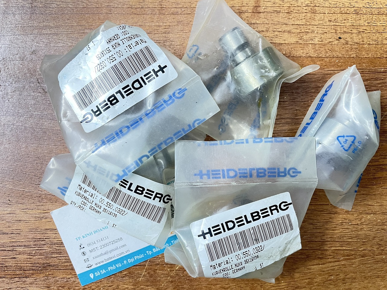 Cam follower  00.550.0322