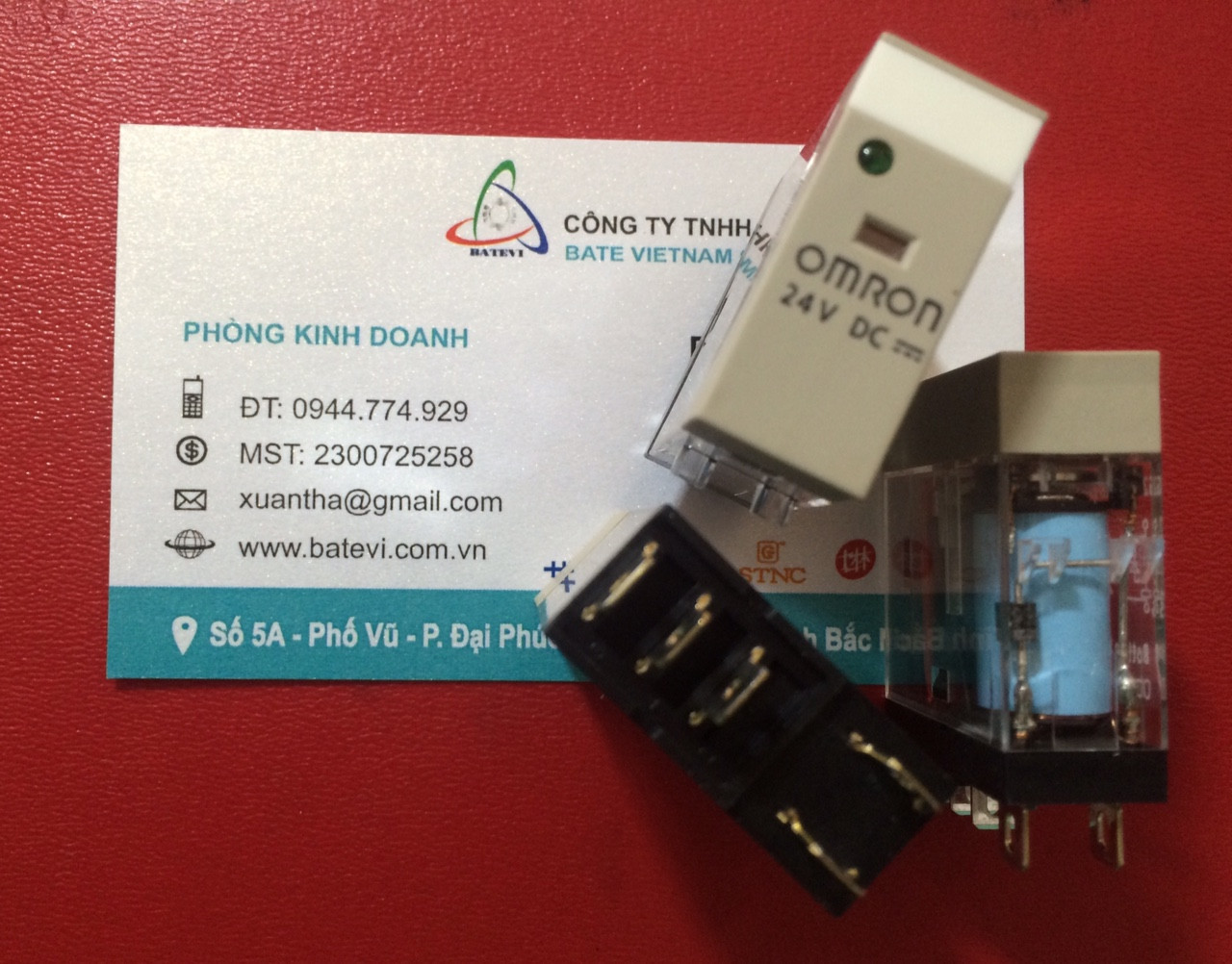 Rơ le trung gian Omron G2R-1-SND(S)
