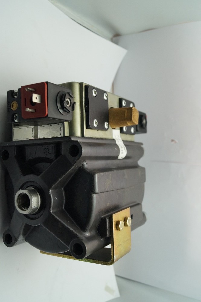 Cylinder valve unit 61.184.1331