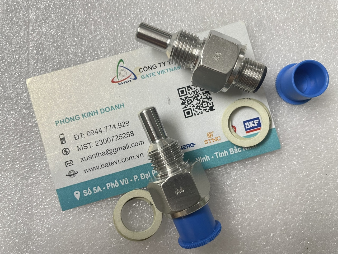 Flow sensor STK412 S-A4 P10404