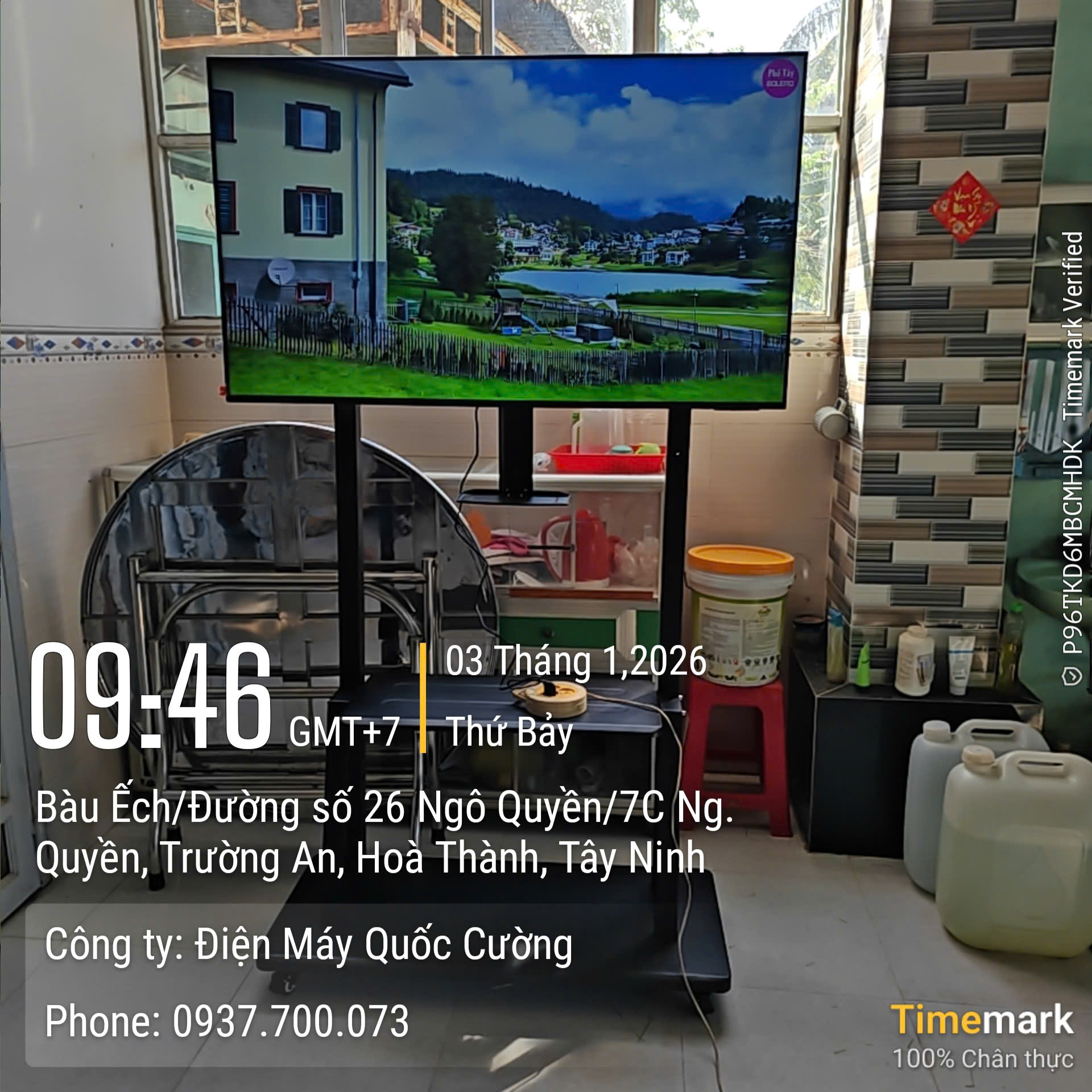 Giá treo Tivi di động E2500 ( 55 - 100 inch )