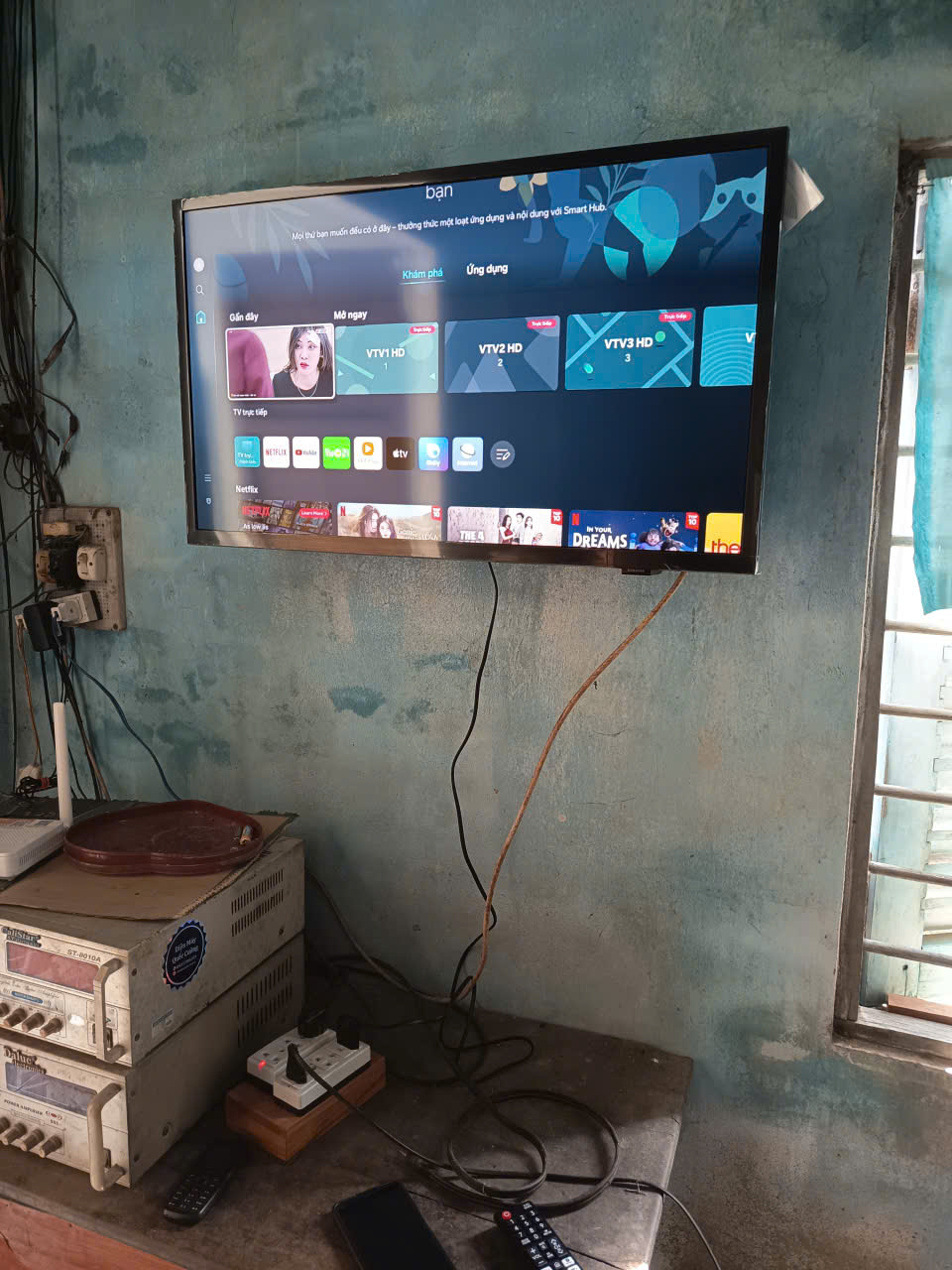 Smart Tivi Samsung HD 32 Inch LS32H5000F