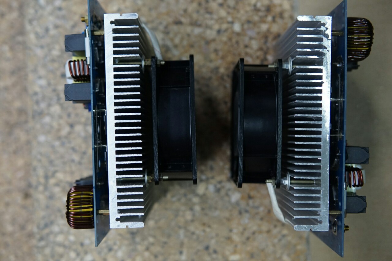 Bo mạch gia nhiệt điện từ