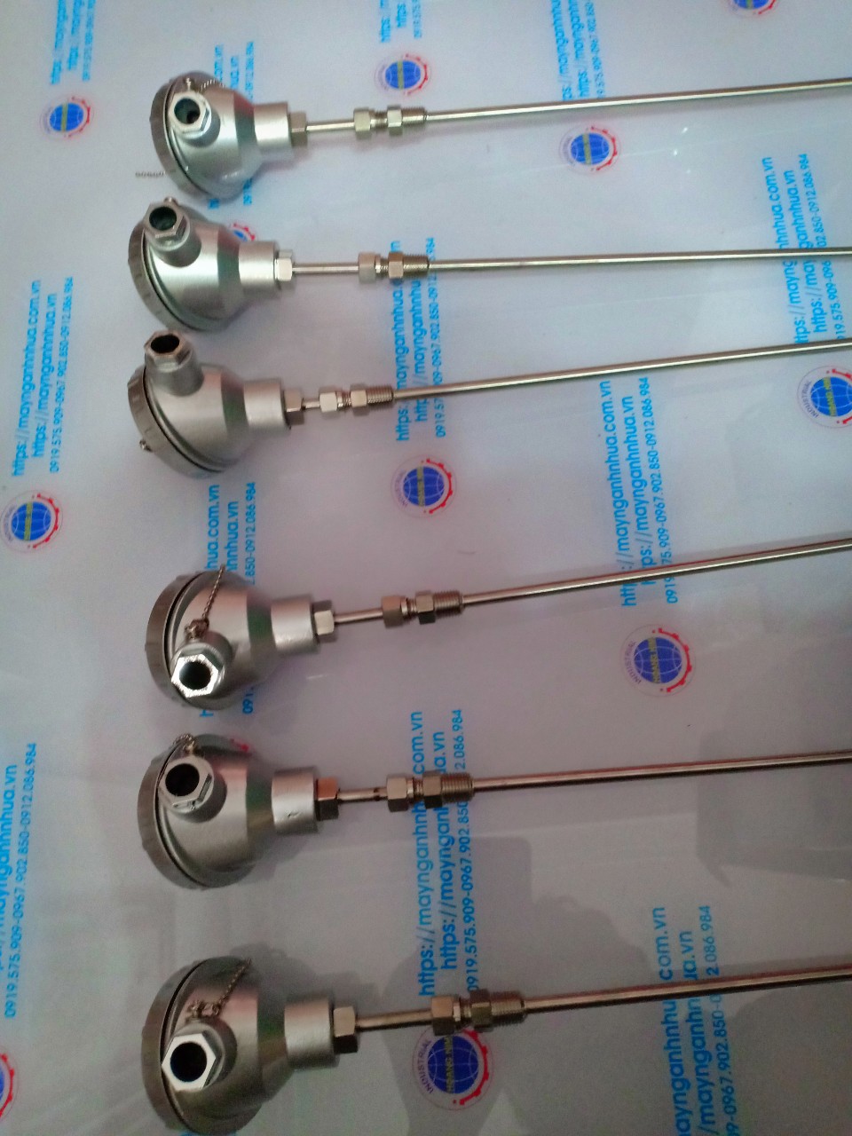 Công Ty Nhiệt điện Châu Á hiện đang cung cấp các loại cảm biến nhiệt, cảm bộ chuyển đổi tín hiệu, bộ chia tín hiệu