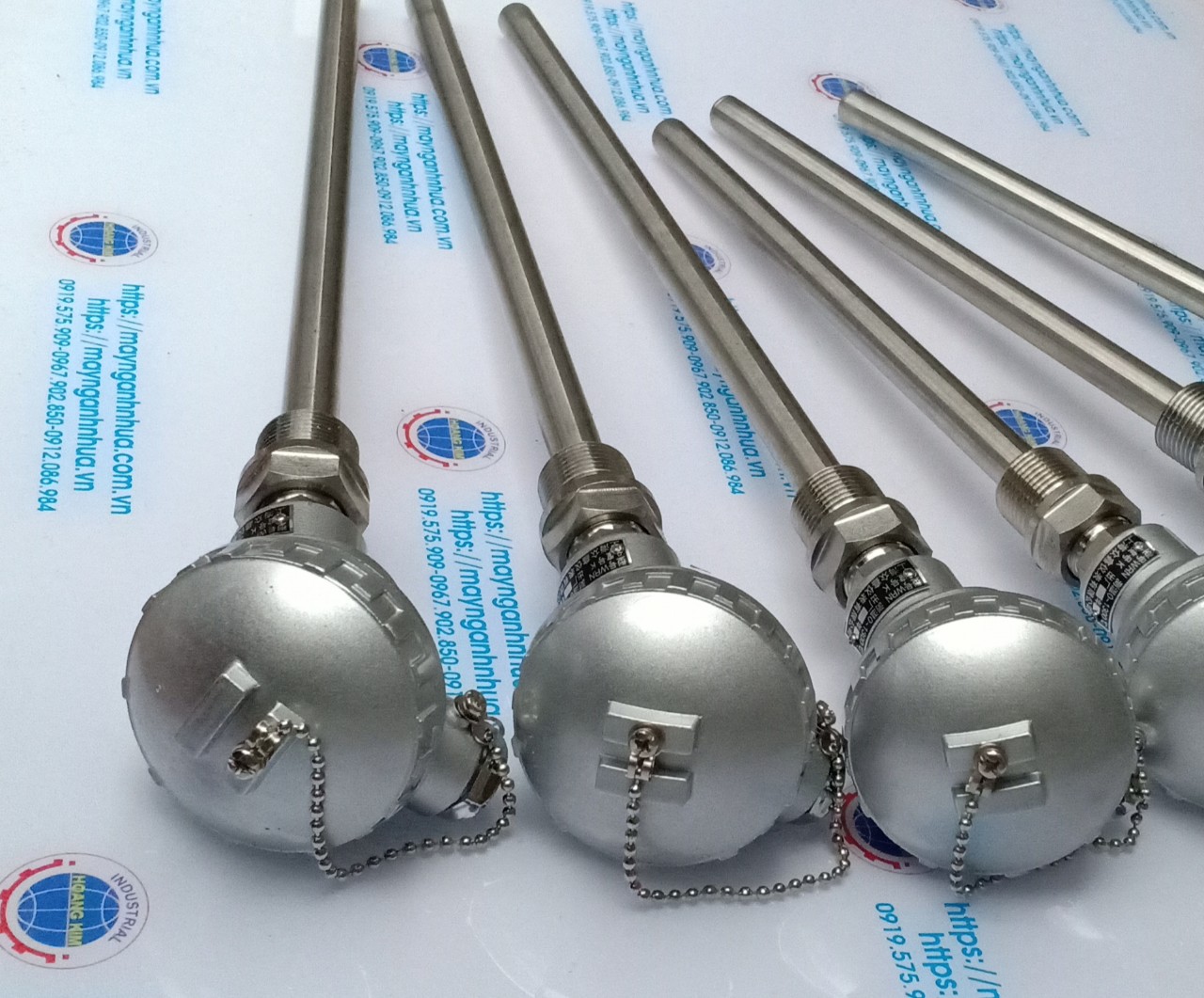 Cảm biến nhiệt độ loại k hay còn gọi là can nhiệt k.