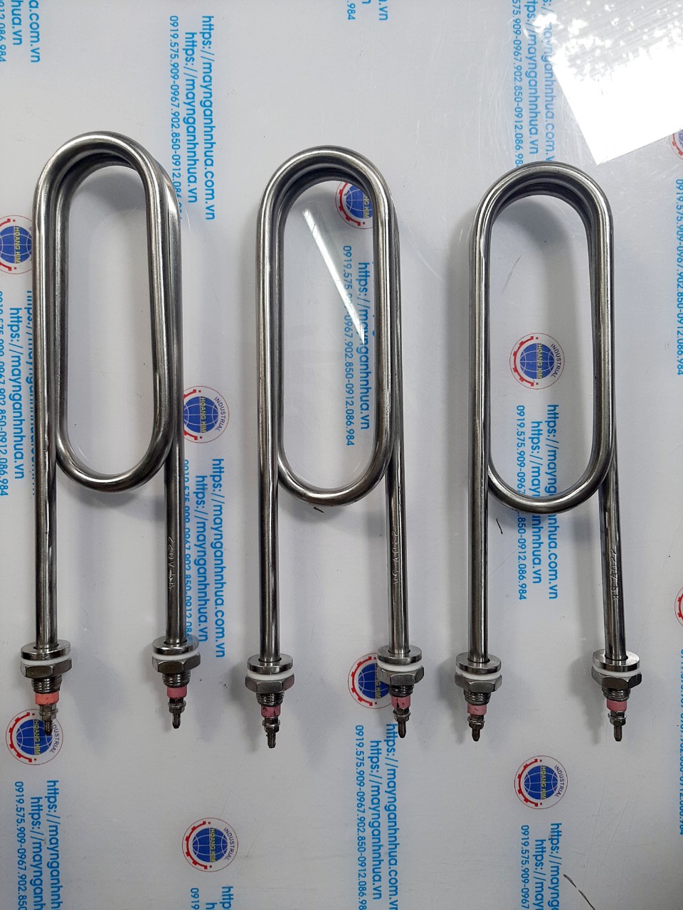 Thông số kỹ thuật của trở đun dầu điện áp 220V dạng U kép