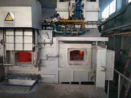 Đặc tính của lò nung điện trở là tải trọng vừa phải