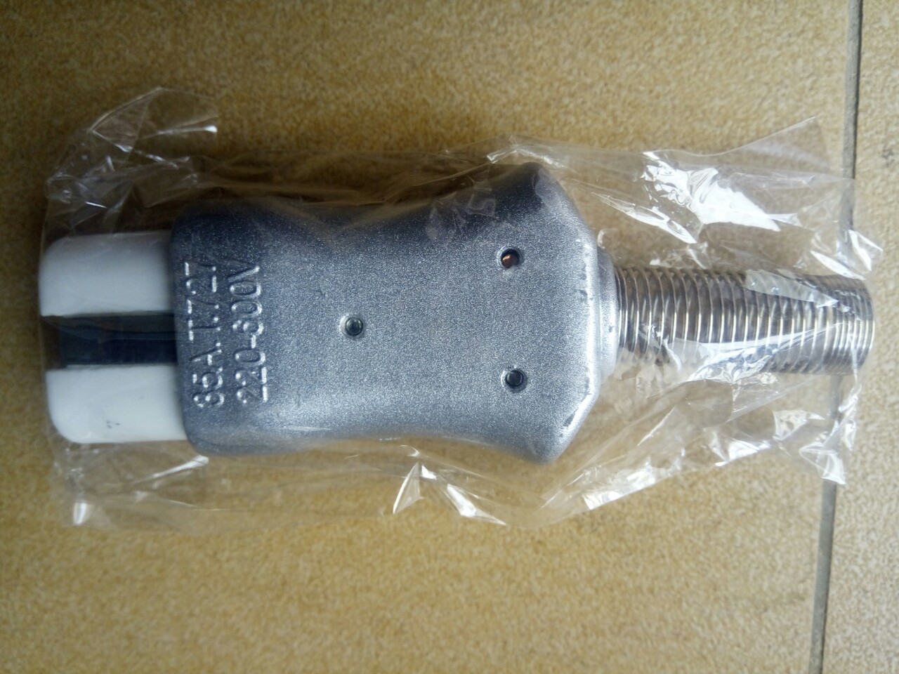 Nhiệt điện Châu Á là doanh nghiệp phân phối phích cắm chữ I 35A trên toàn quốc.