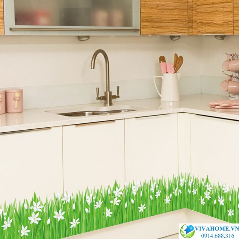 Decal dán chân tường Cỏ xanh hoa trắng
