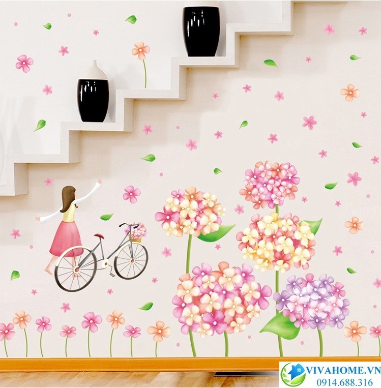 Decal dán tường Cẩm tú cầu và cô gái