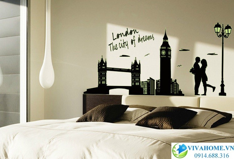 Decal dán tường Dạ quang Tình yêu London