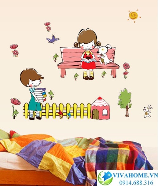 Decal dán tường Bé đọc sách