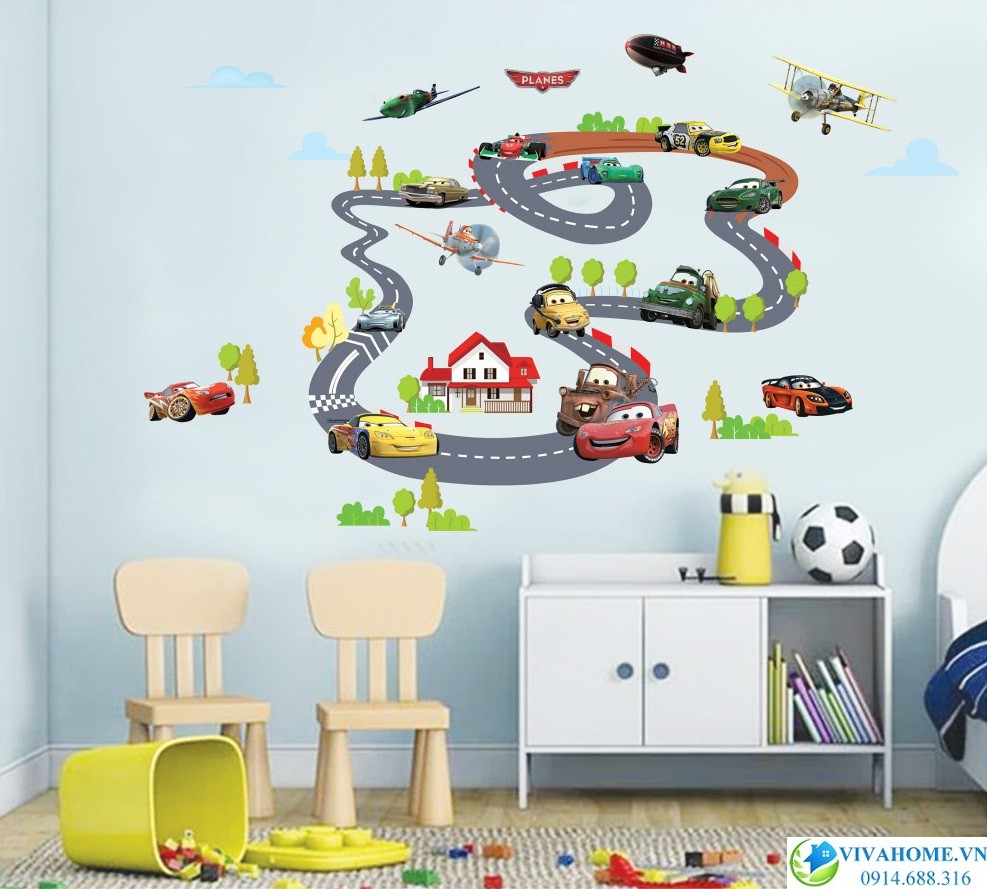 Decal dán tường Xe macqueen