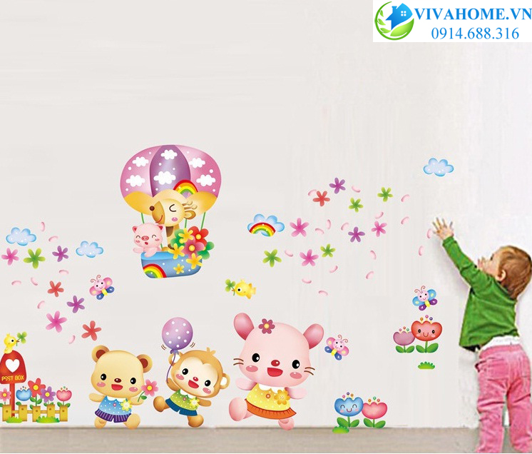 Decal dán tường Chú gấu hồng