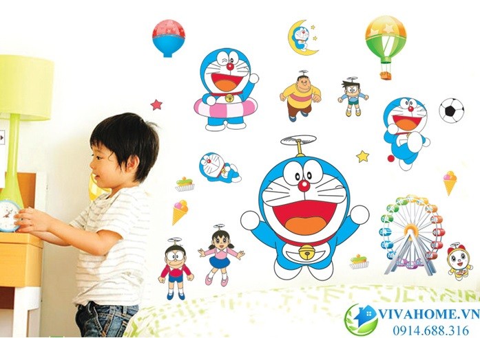 Decal dán tường Doremon chong chóng