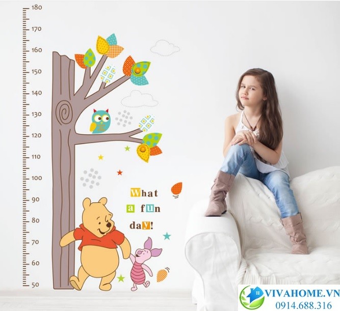 Decal dán tường Thước đo gấu pooh