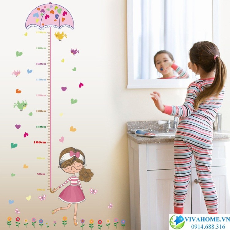 Decal dán tường Thước đo bé váy hồng