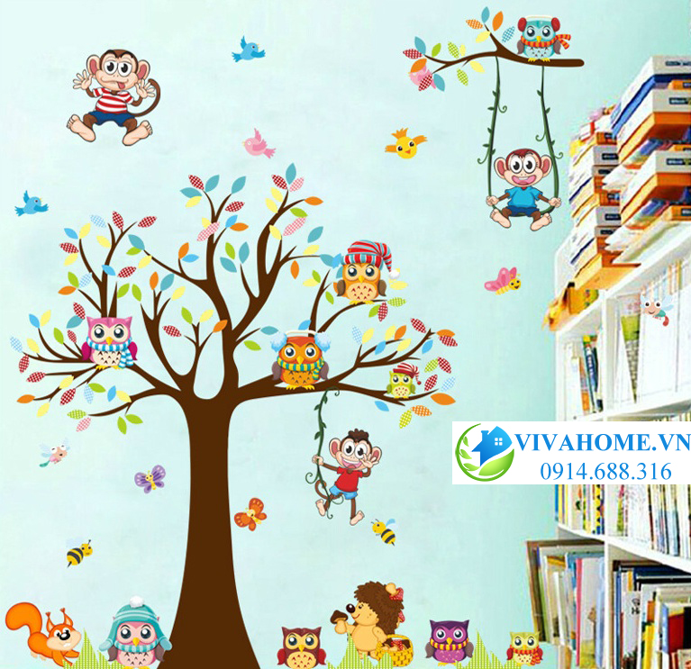 Decal dán tường Sóc nâu và các bạn