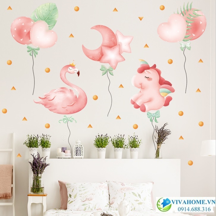 Decal dán tường Hạc hồng và kỳ lân bóng bay