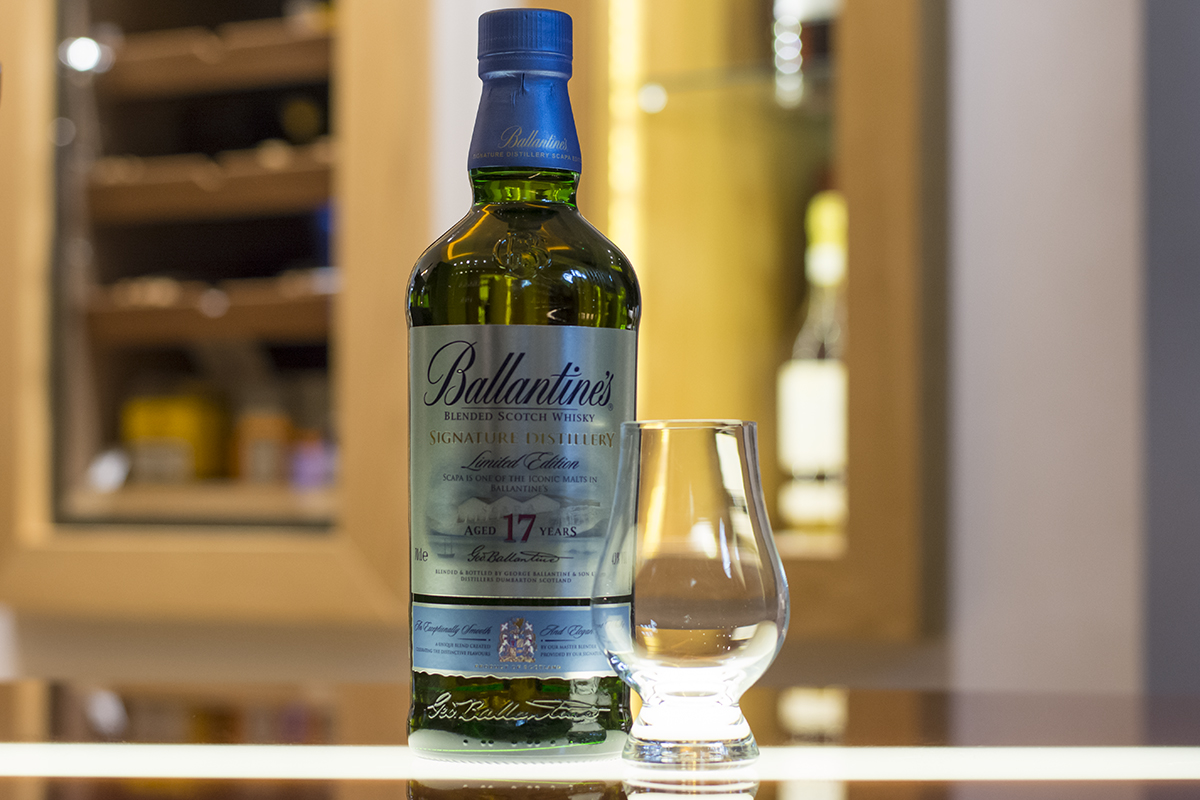 giá rượu Ballantine's 17 limited Edition