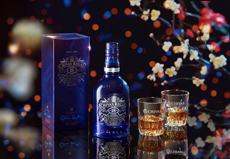 rượu Chivas 18 Blue tại kHORUOU.NET