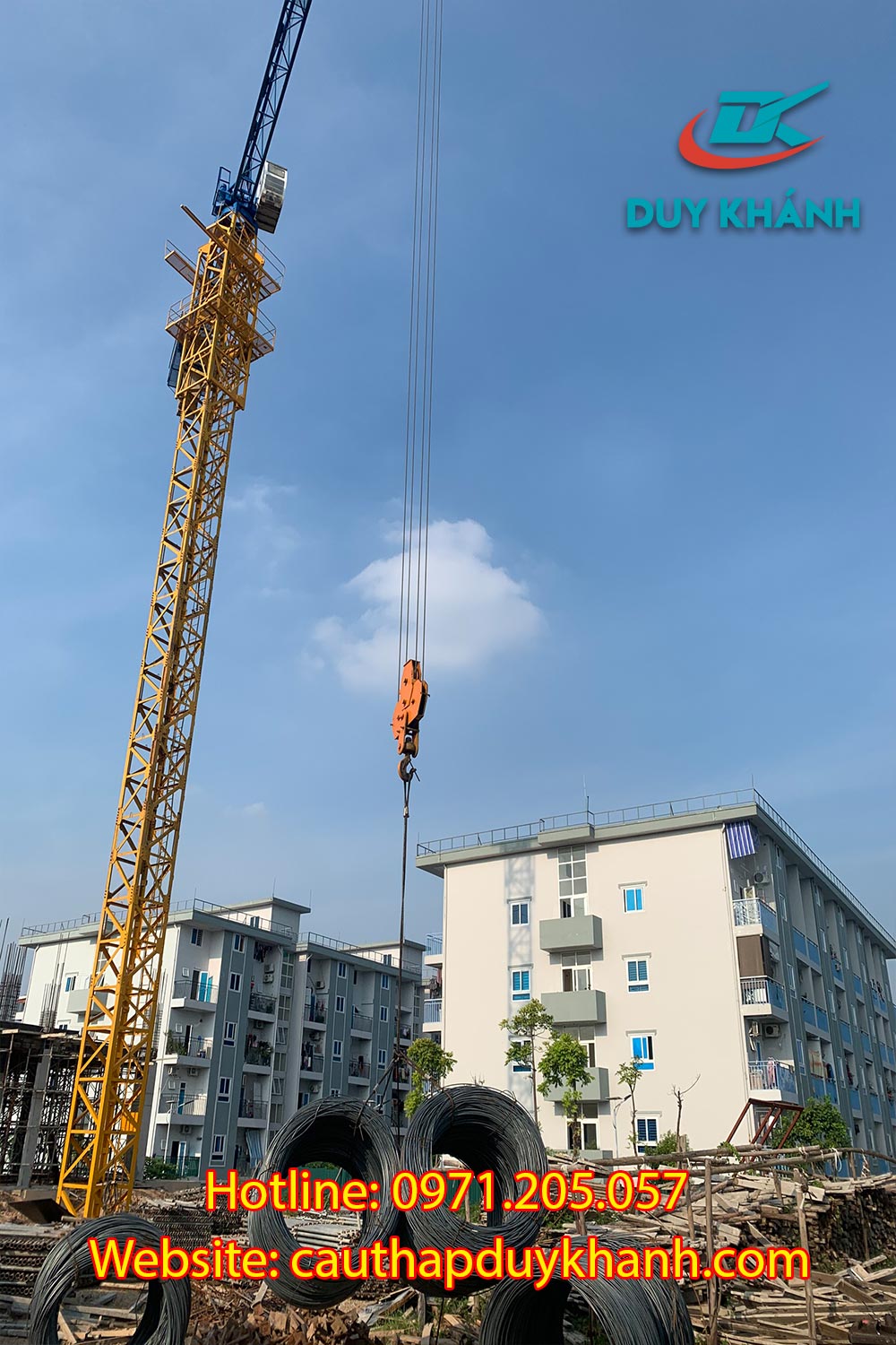 thi công công trình tòa nhà chung cư 11 tầng - Cẩu tháp QTZ5512