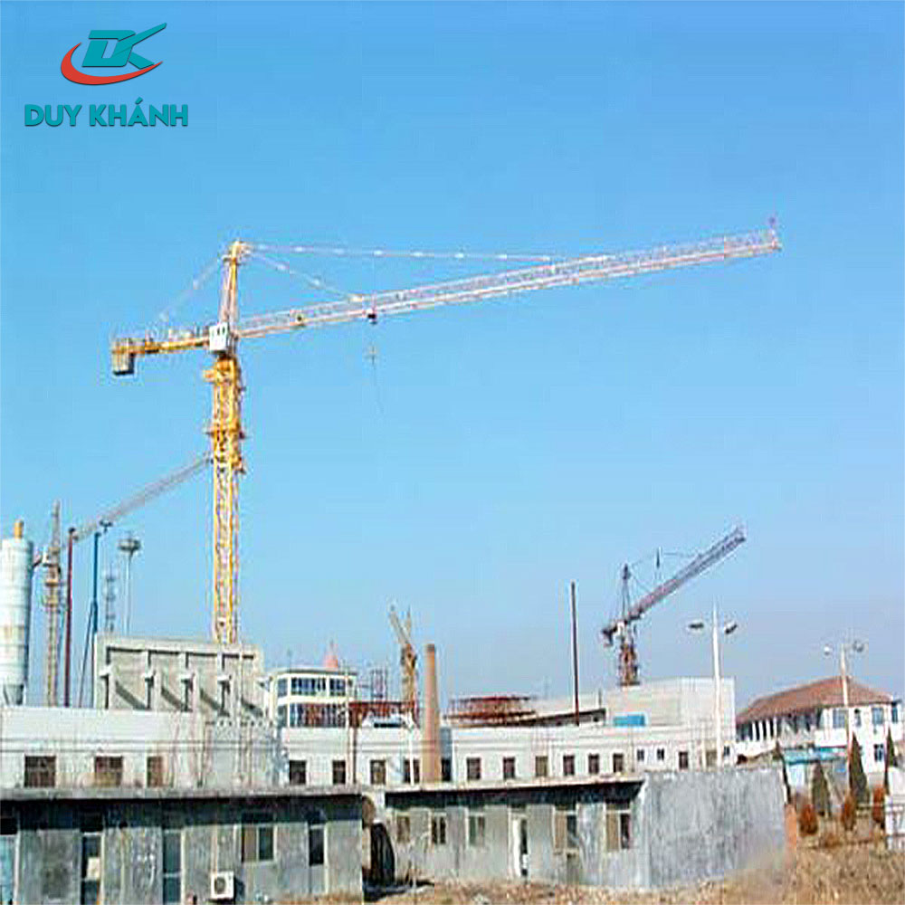 cẩu tháp potain MC-205 của công ty TNHH xây dựng Duy Khánh