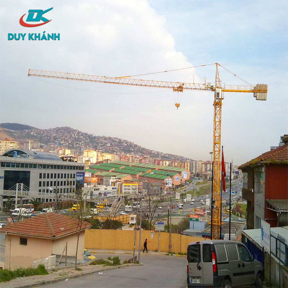 cẩu tháp potain md-125 của công ty TNHH xây dựng Duy Khánh