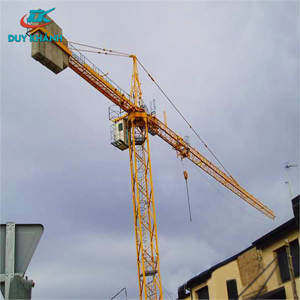 cẩu tháp potain md-125 của công ty TNHH xây dựng Duy Khánh