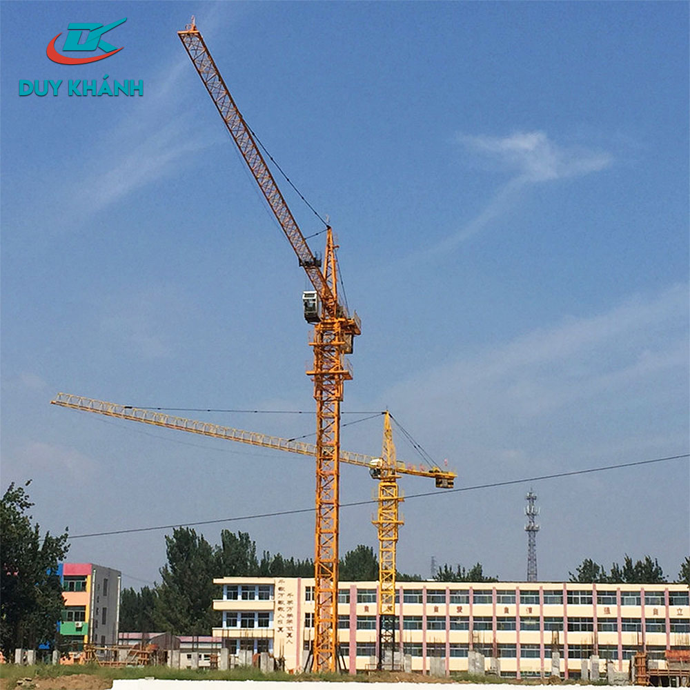cẩu tháp qtz 7055 của công ty TNHH xây dựng Duy Khánh