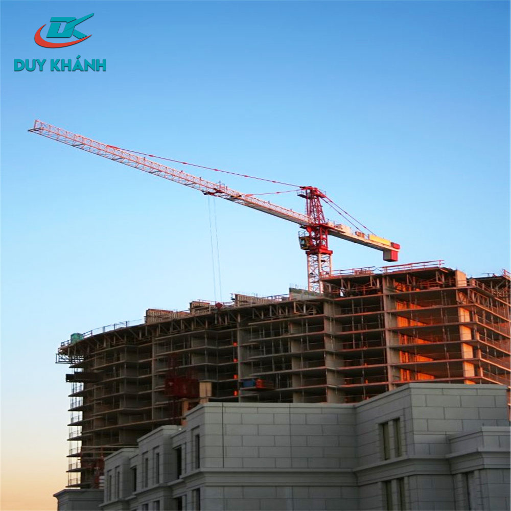 cẩu tháp qtz 7040 của công ty TNHH xây dựng Duy Khánh