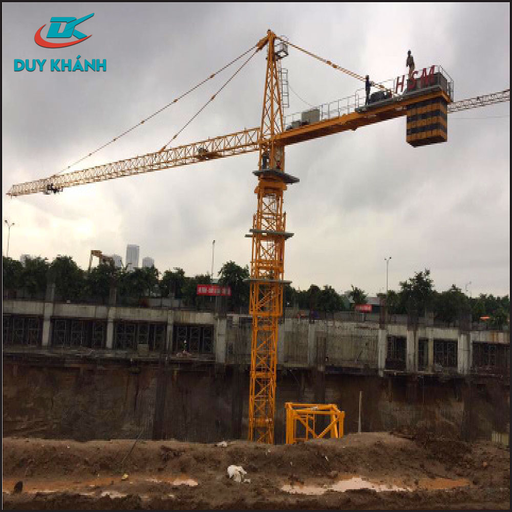 Công trình khách sạn phía tây cầu bãi cháy