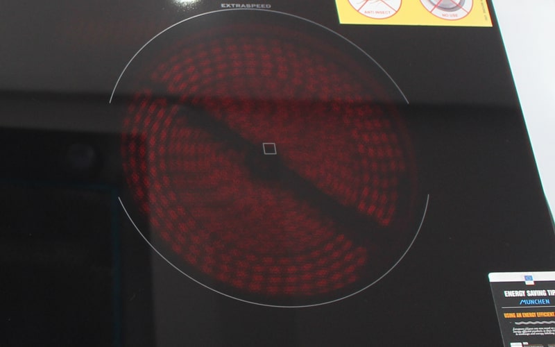 Mặt trước bếp điện từ Munchen GM 8642 HYB