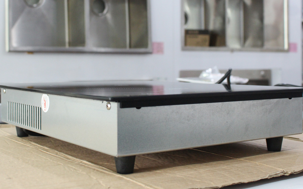 Góc phải bếp từ chefs EH IH22A