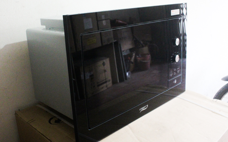 Lò vi sóng Chefs EH MW801B