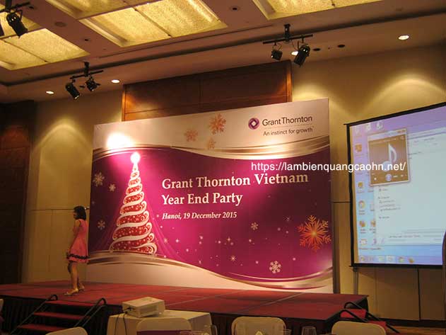 Backdrop bạt hiflex, backdrop year end party
