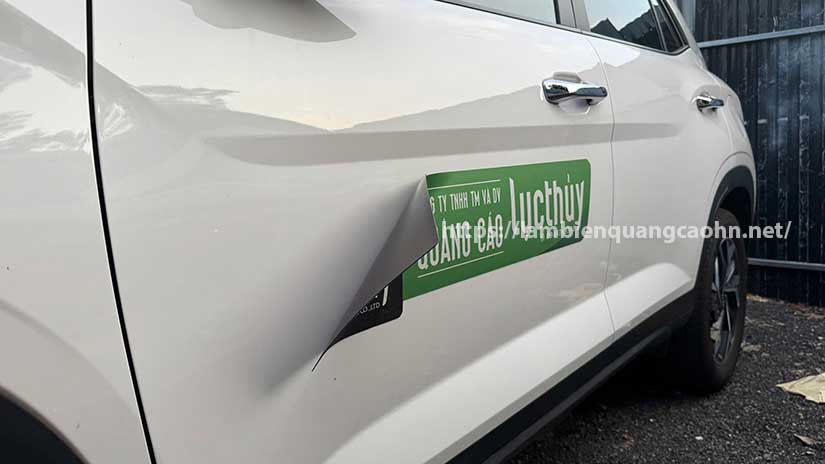 Decal nam châm dẻo dán xe