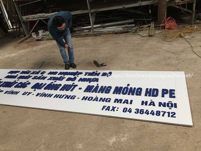 biển alu chữ nổi giá rẻ