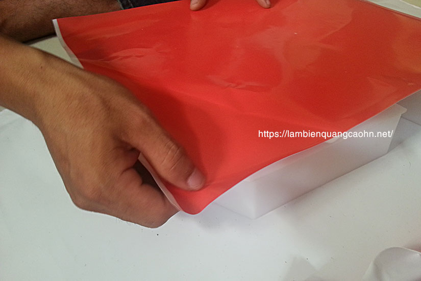 biển chữ nổi, chữ mica nổi, chữ mica đèn led, biển alu chữ nổi