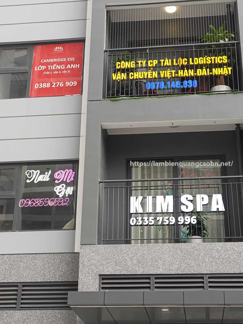 Biển chữ nổi không nền