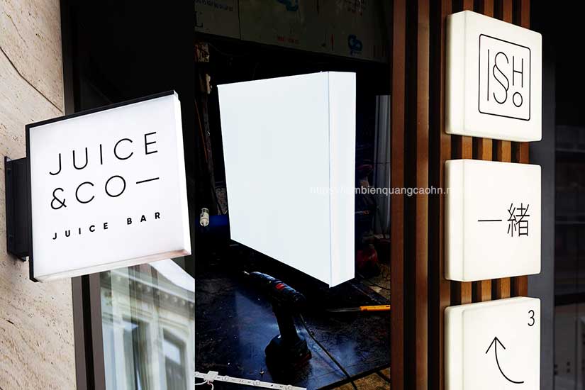 Biển quảng cáo đẹp, biển hộp đèn vuông, biển vẫy vuông