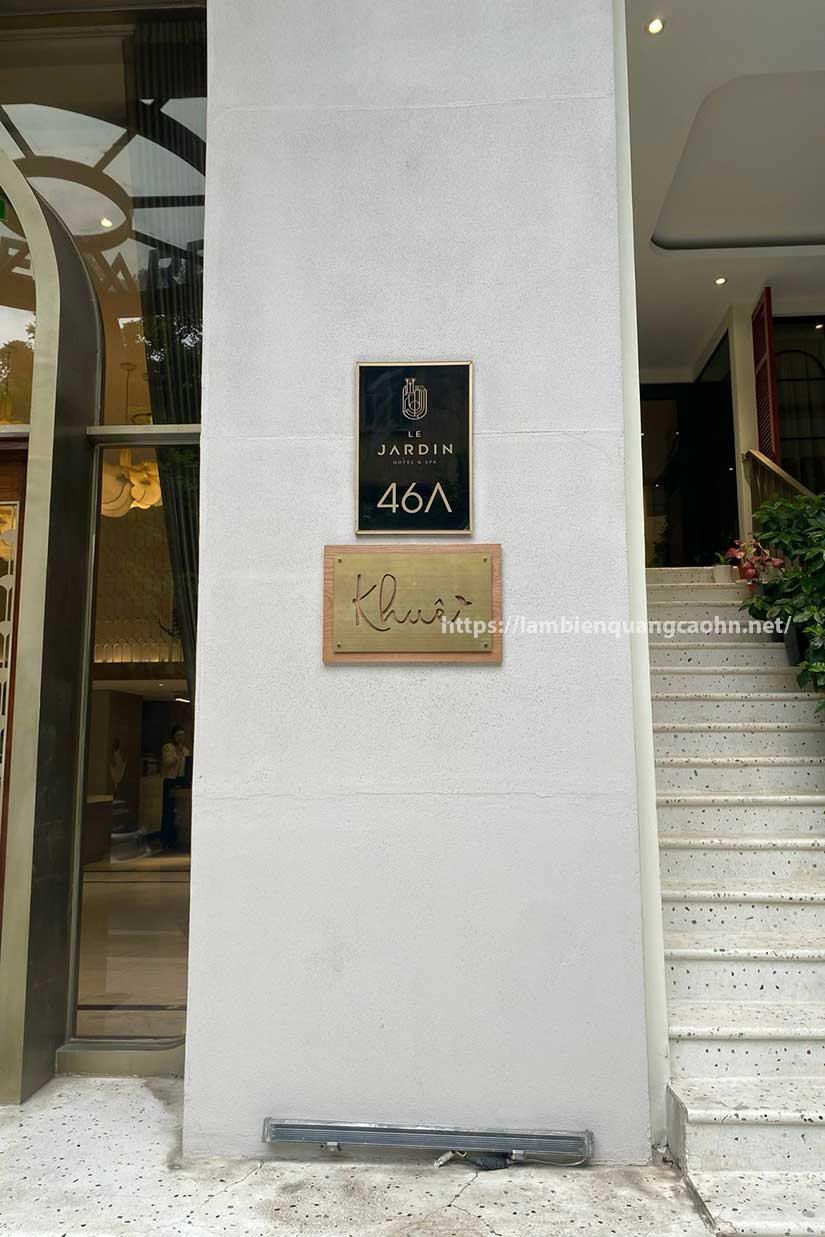 Biển khách sạn, biển quảng cáo khách sạn