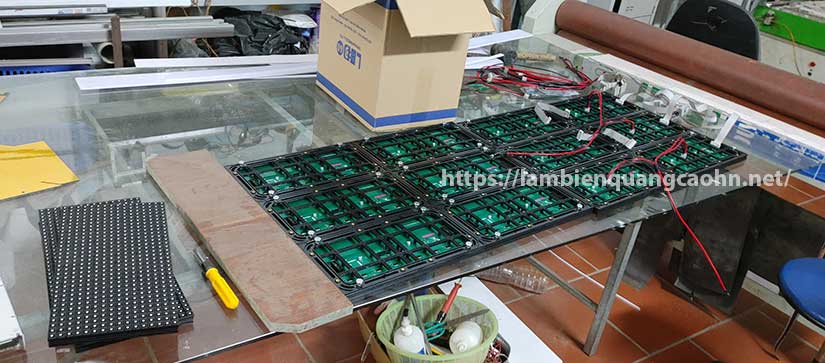 biển led ma trận