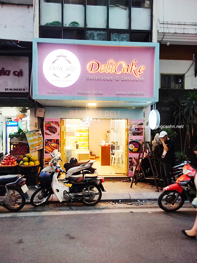 Biển quảng cáo alu, biển chữ inox sáng chân, biển cửa hàng bánh ngọt, biển alu chữ nổi, mẫu biển cửa hàng bánh ngọt