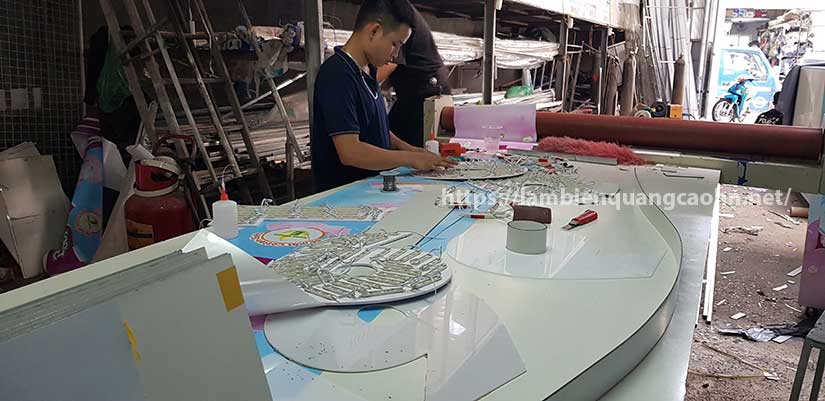 Biển LED quảng cáo