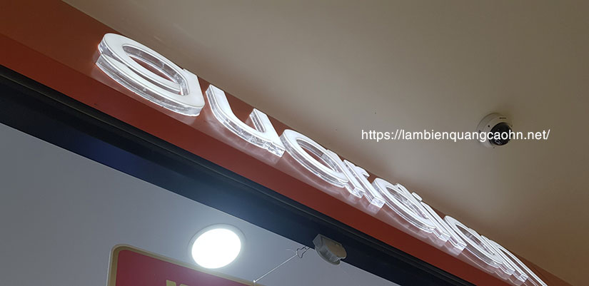 biển quảng cáo mica, biển mica, biển hộp đèn mica, chữ mica hộp đèn